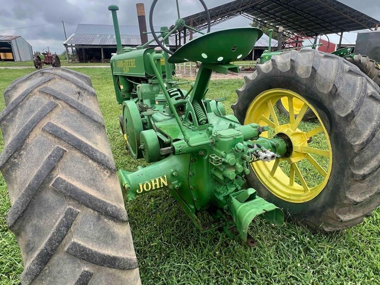1-john-deere-g-image-13
