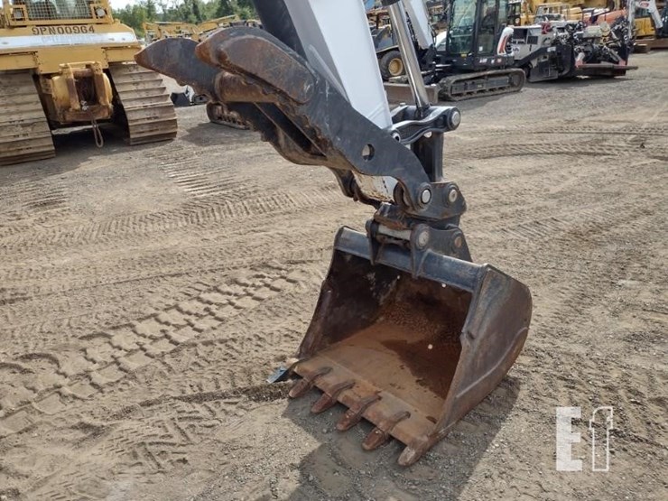 2018-bobcat-e85-image-19