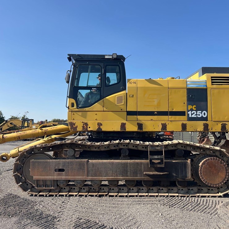 KOMATSU PC1250-7
