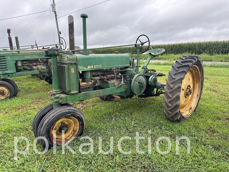 john-deere-b-image-15