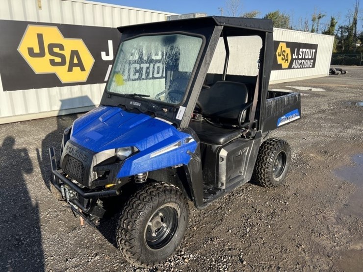 2011-polaris-ranger-ev-image-1