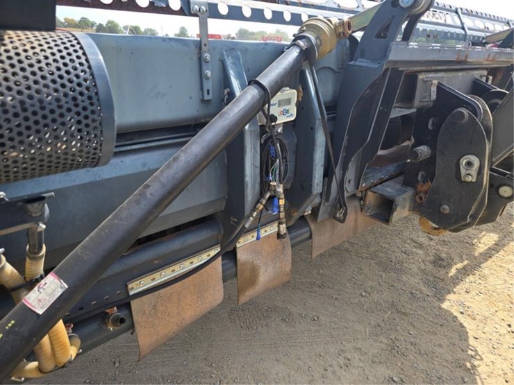 2013-case-ih-2206-image-5