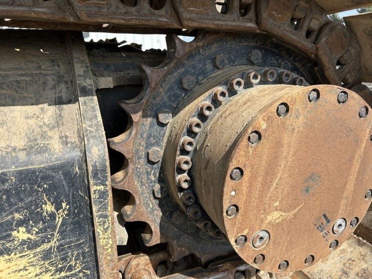 caterpillar-336-image-10