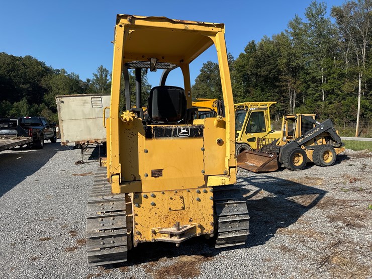 deere-450g-image-4
