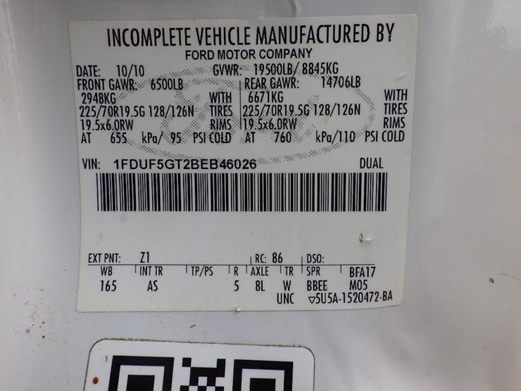 2011-ford-f550-image-38