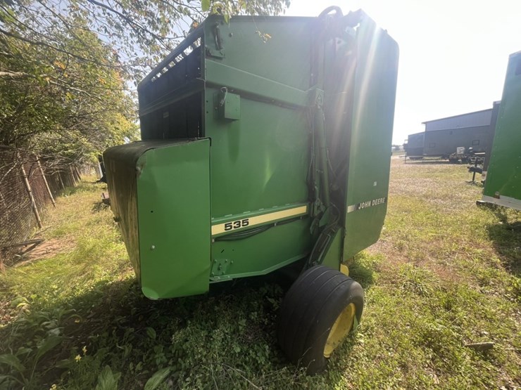 john-deere-535-image-3