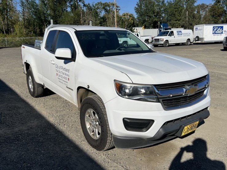2016-chevrolet-colorado-image-2