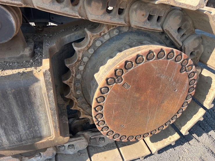 komatsu-pc1250-7-image-9