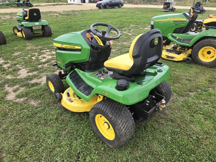 2014-john-deere-x304-image-3