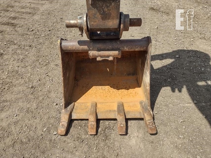 2017-deere-60g-image-15