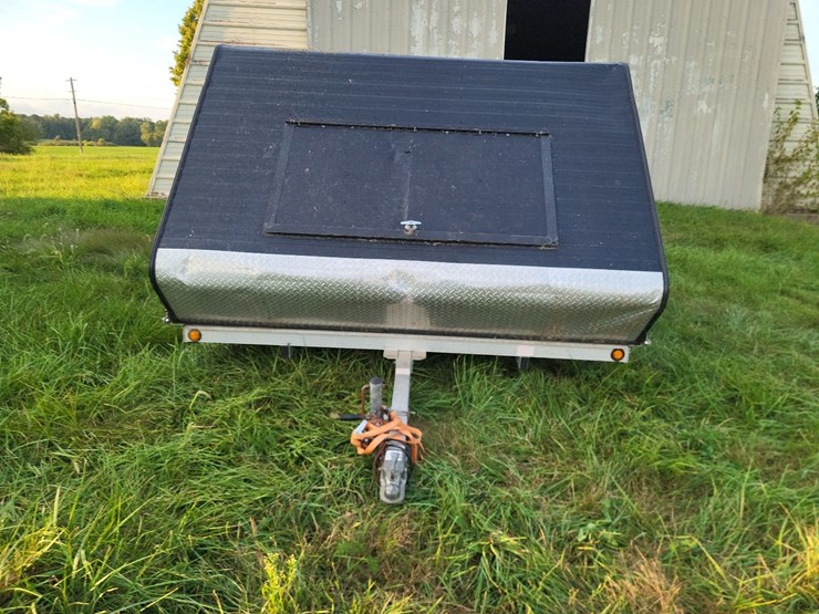 sled-shed-single-axle-snowmobile-trailer-w/2-arctic-cat-440-snowmobiles*updated-information-9/22/25-@-8:30a*-image-77