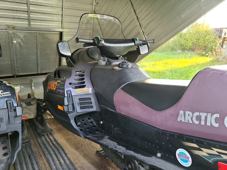 sled-shed-single-axle-snowmobile-trailer-w/2-arctic-cat-440-snowmobiles*updated-information-9/22/25-@-8:30a*-image-54