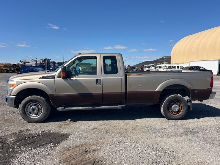 2012-ford-f250-image-1