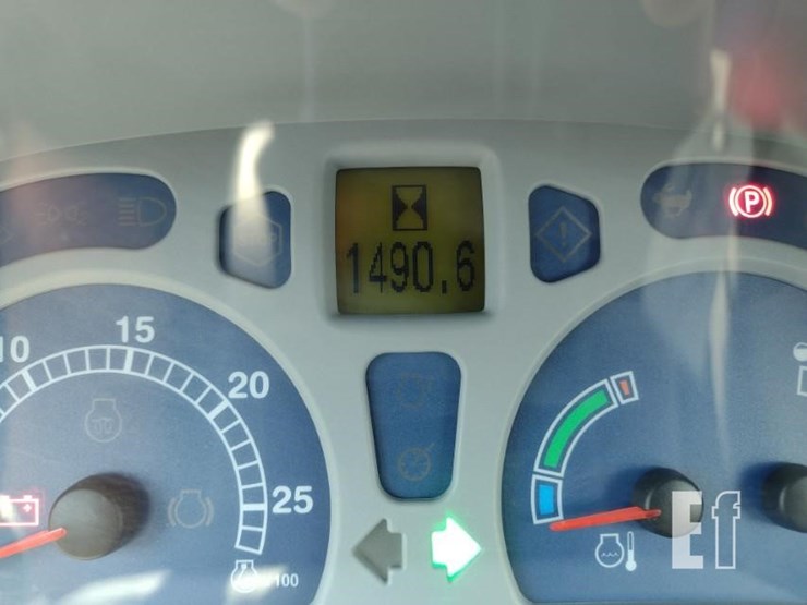 new-holland-t6.165-image-6