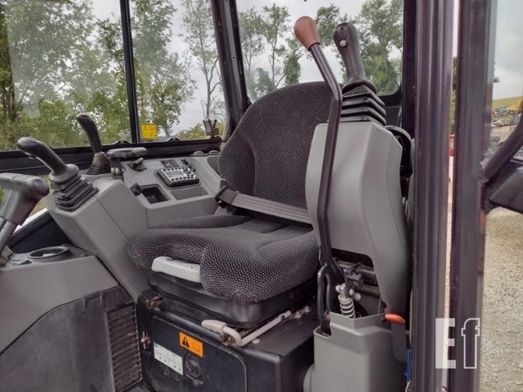 bobcat-e35i-image-13