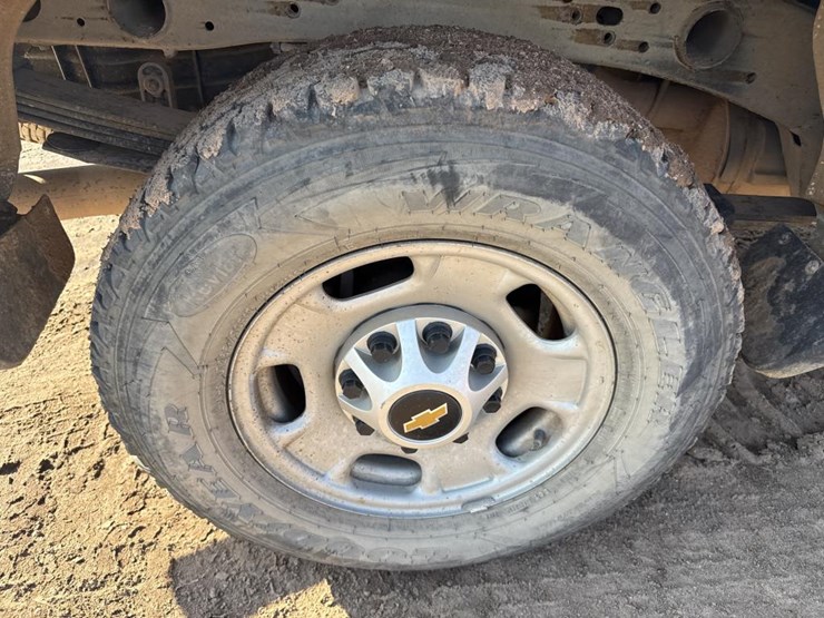 2019-chevrolet-2500-image-42