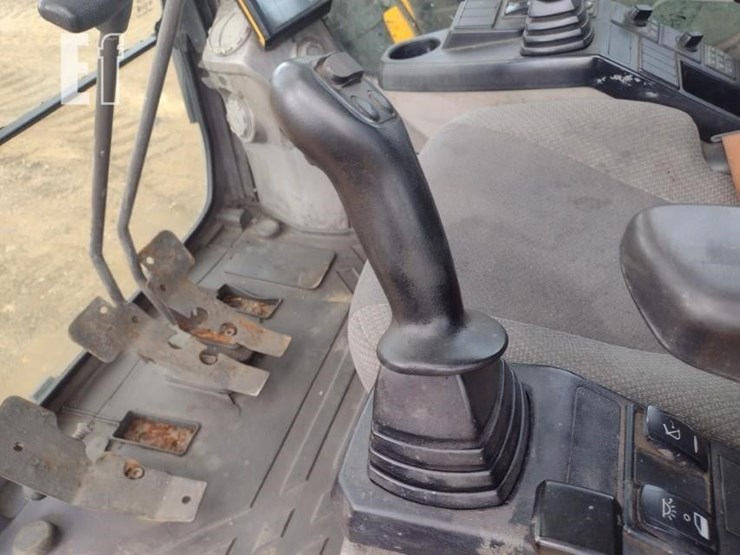 volvo-ecr145el-image-10