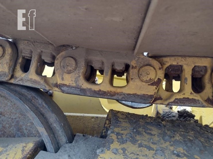 2017-komatsu-d39px-24-image-28