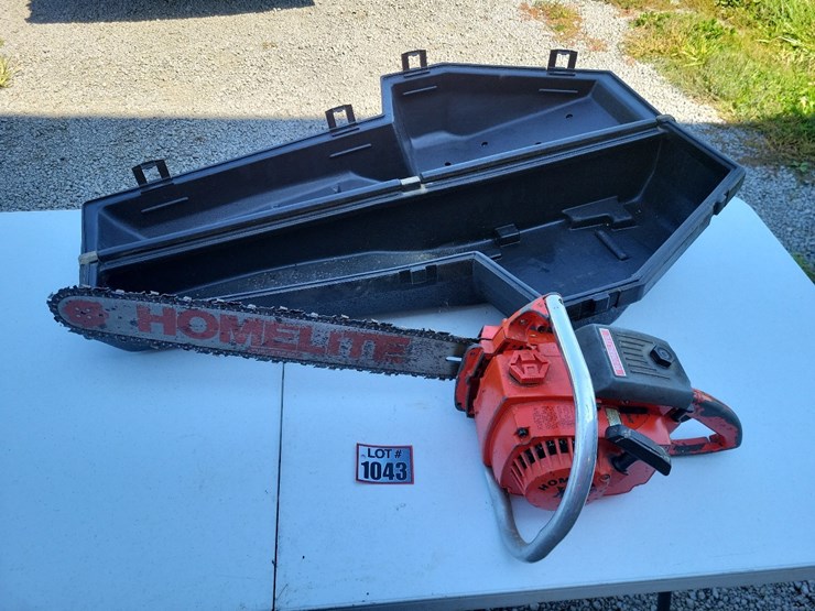 homelite-xl12-gas-chain-saw-w/case---tag-#1043-image-1