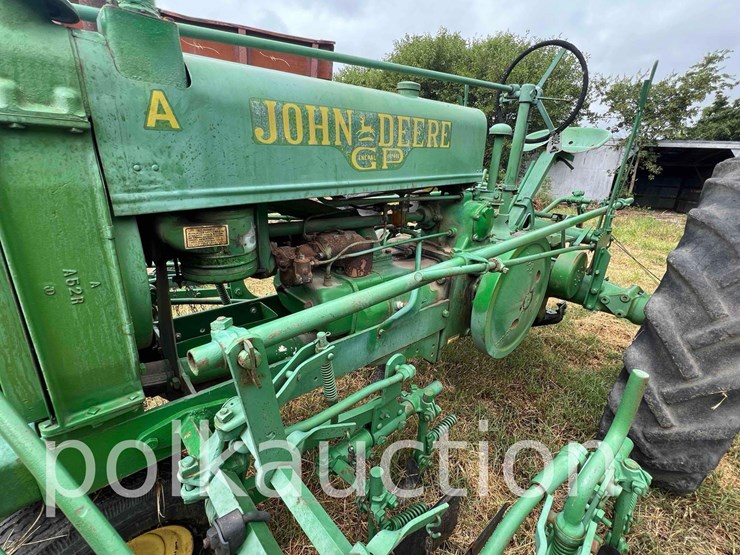 john-deere-a-image-4