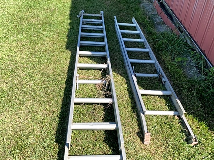 2---alum-extention-ladders-image-1