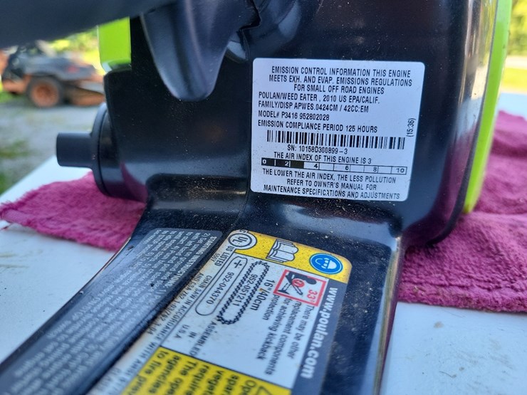 poulan-p3416-gas-chain-saw-w/case---tag-#1047-image-9