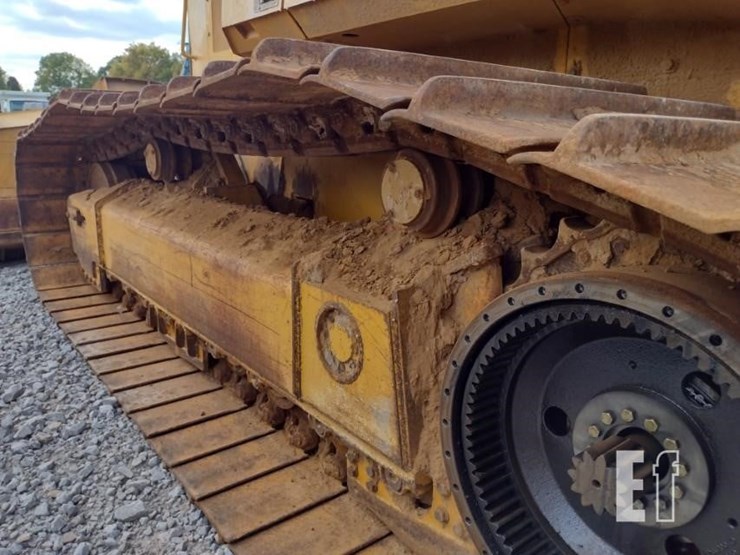 2018-deere-750k-lgp-image-25