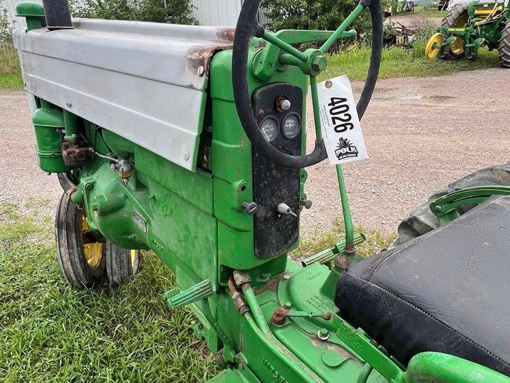 john-deere-40-image-11
