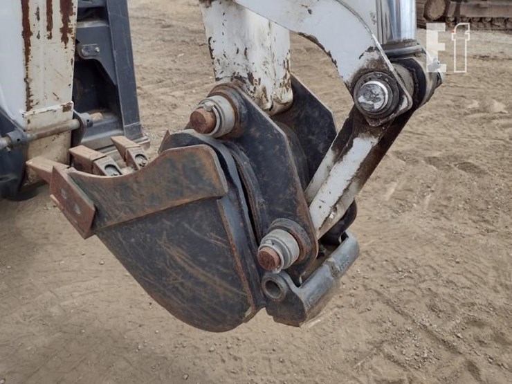 2002-bobcat-863-image-24