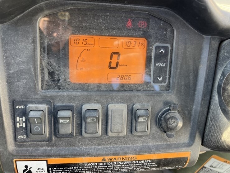 2010-john-deere-gator-image-20