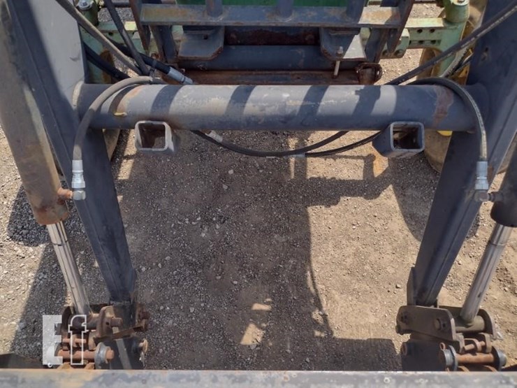 john-deere-4240-image-16