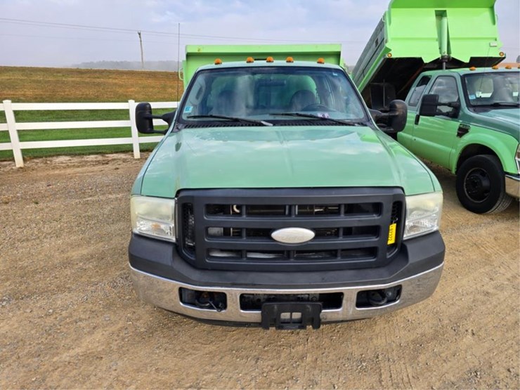 2007-ford-f350-image-8