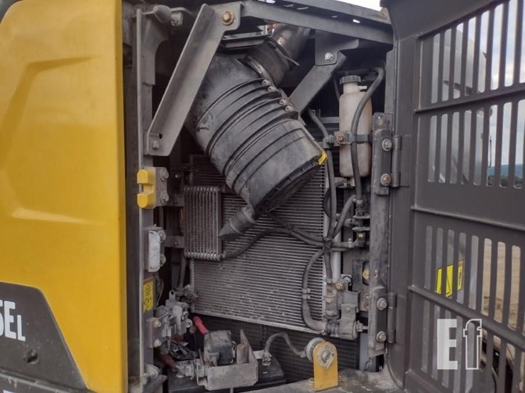 volvo-ecr145el-image-42