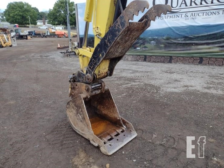 2007-yanmar-b7-5a-image-17