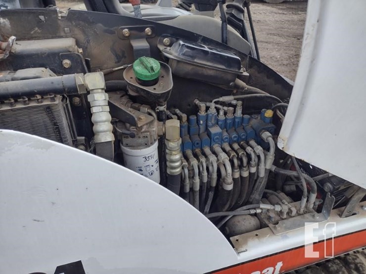 2006-bobcat-331-image-42