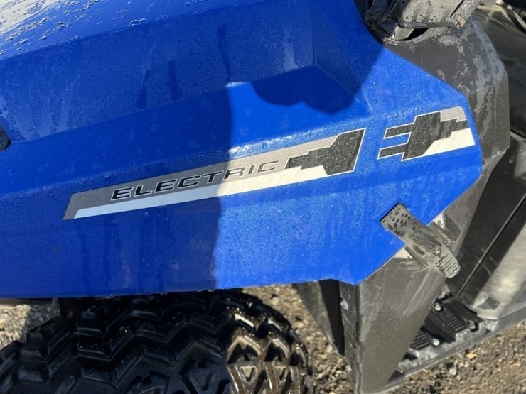 2011-polaris-ranger-ev-image-12