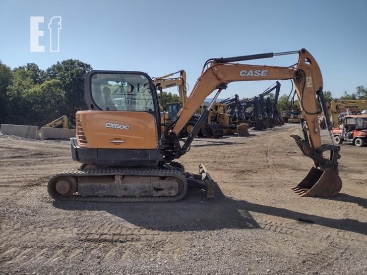 case-cx60-excavator-8560-image-3