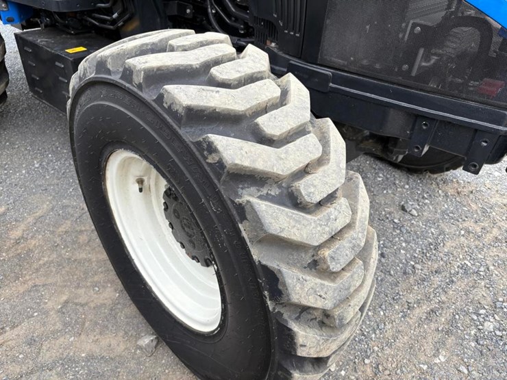2019-new-holland-workmaster-95-image-11