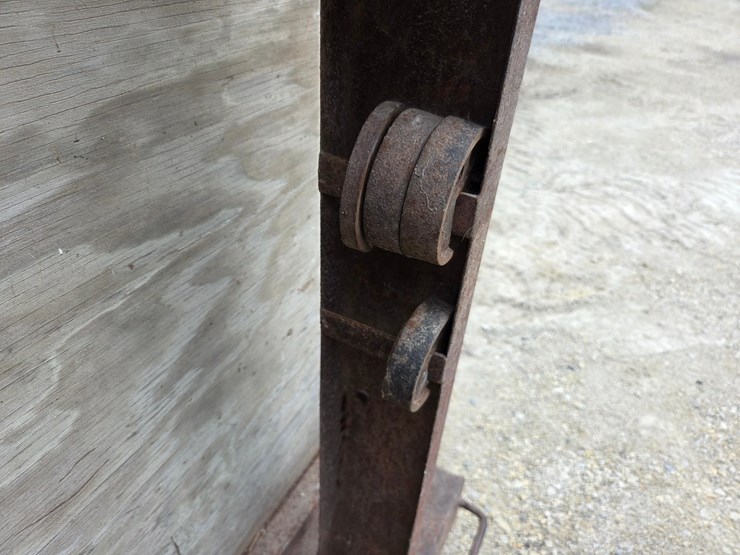 paul-1600-livestock-scales-image-15