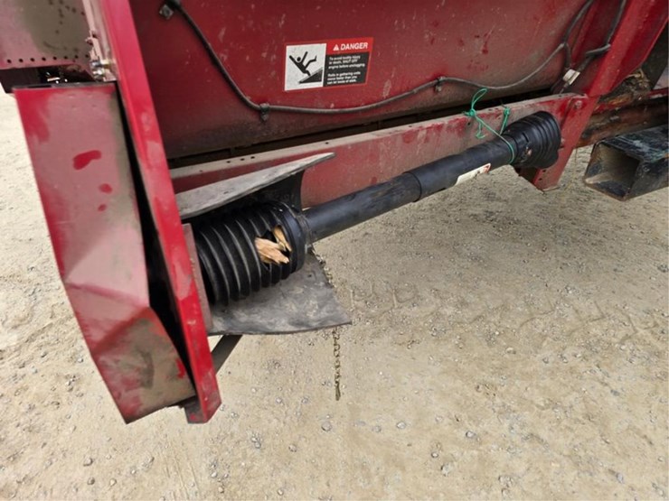 case-ih-1063-image-4