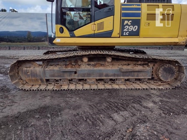2018-komatsu-pc290-lc-11-image-33