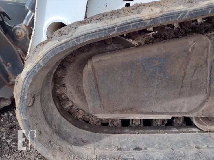 2007-bobcat-t300-image-25