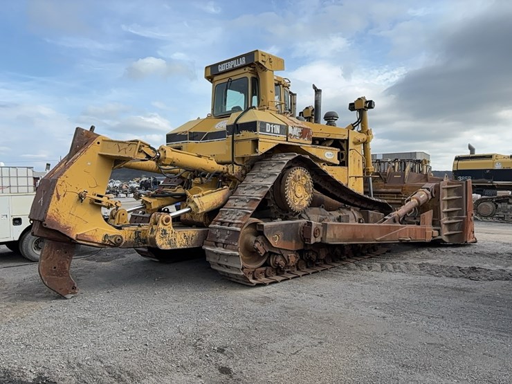 caterpillar-d11n-image-3