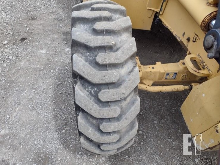 2007-deere-310sj-image-24