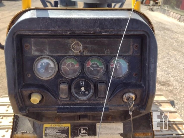 2000-deere-550h-lt-image-7