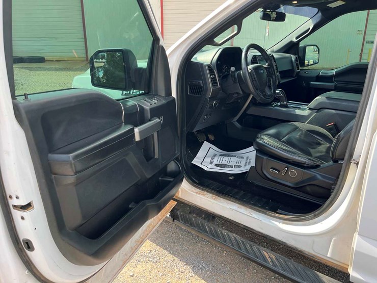 2018-ford-f150-image-14