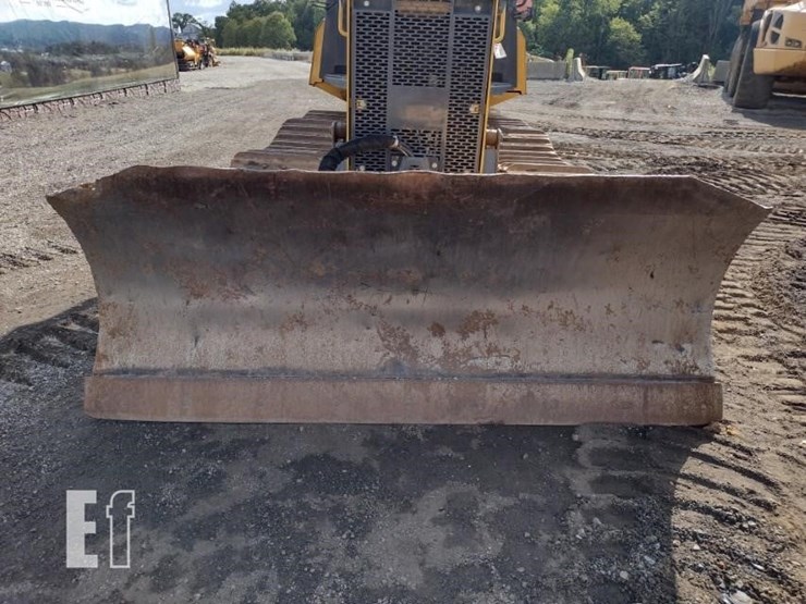 deere-650k-xlt-image-16