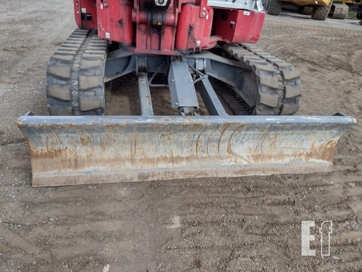 2023-takeuchi-tb280fr-image-20