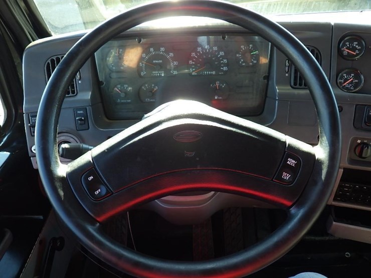 1998-ford-l-image-28