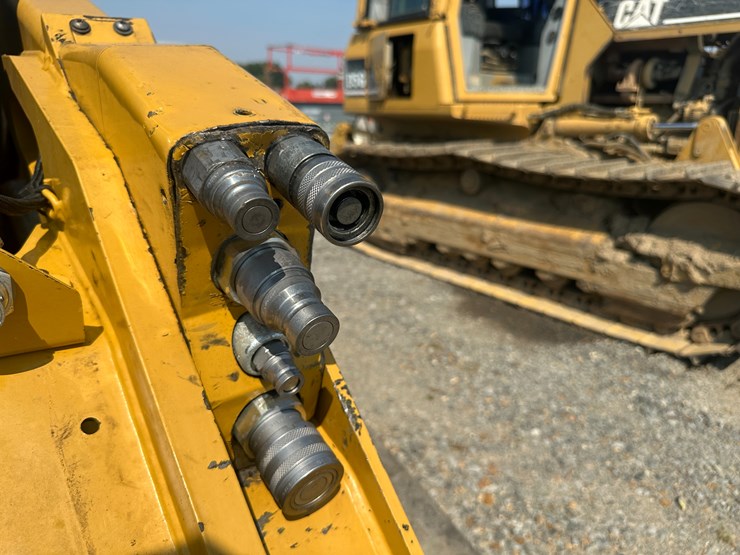 2018-caterpillar-299d2-xhp-image-31